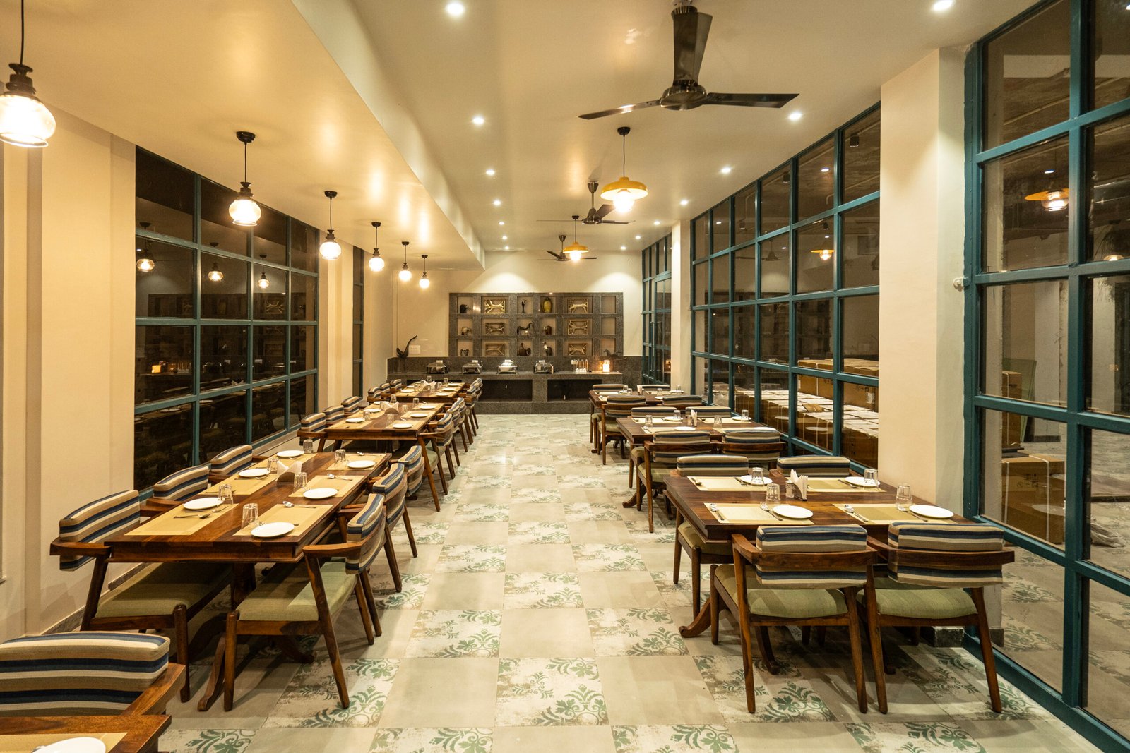 Restaurant 16