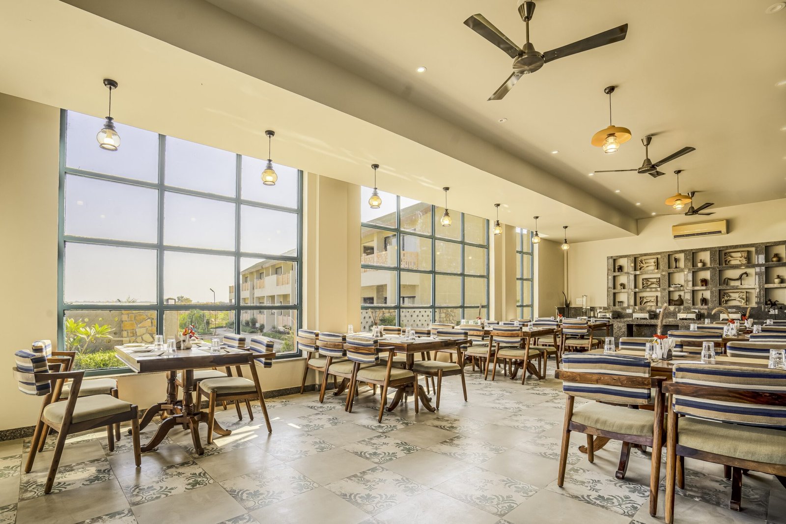 DTP04741-HDR_3064x2043